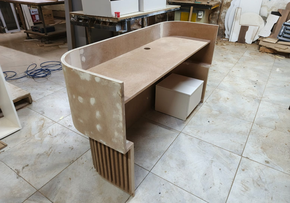 Ofis ve cafe iç mekan tasarımı, tadilat ve dekorasyon çözümleri. Anahtar teslim, modern ve fonksiyonel uygulamalar.