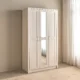 Mila Mirror 3 Kapaklı Aynalı Gardırop, modern ve zarif tasarımıyla yatak odası, genç odası ve misafir odaları için hem estetik hem de kullanışlı bir depolama alanı sunar. Kapak üzerindeki tam boy ayna detayı sayesinde odanıza ferahlık kazandırırken, günlük kullanımda pratik bir ayna çözümü sağlar. Aynalı gardırop arayan kullanıcılar için şıklık ve fonksiyonelliği bir arada sunan ideal bir modeldir. Kırık beyaz (ivory) tonundaki yüzeyiyle her dekorasyon stiline kolayca uyum sağlayan beyaz aynalı gardırop, sade ve modern çizgileriyle öne çıkar. 3 kapaklı gardırop yapısı sayesinde geniş iç hacim sunar; askılık ve raf sistemiyle kıyafetlerinizi, montlarınızı ve katlanabilir eşyalarınızı düzenli şekilde saklamanıza yardımcı olur. Geniş hacimli gardırop arayanlar için ideal bir depolama çözümüdür. Dayanıklı suntalam malzemeden üretilen Mila Mirror 3 Kapaklı Aynalı Gardırop, uzun ömürlü ve günlük kullanıma uygundur. Minimal kulp tasarımı ve düz yüzey yapısıyla modern gardırop modelleri arasında öne çıkar. Aynalı kapak detayı sayesinde küçük alanlarda daha ferah bir görünüm oluşturur ve küçük odalar için gardırop arayan kullanıcılar için avantaj sağlar. Mila Mirror 3 Kapaklı Aynalı Gardırop, hem şık hem de fonksiyonel bir çözüm arayanlar için uygun fiyatlı gardırop seçenekleri arasında yer alır. Online gardırop satın almak isteyen kullanıcılar için estetik, kullanışlı ve zamansız bir tercih sunar.